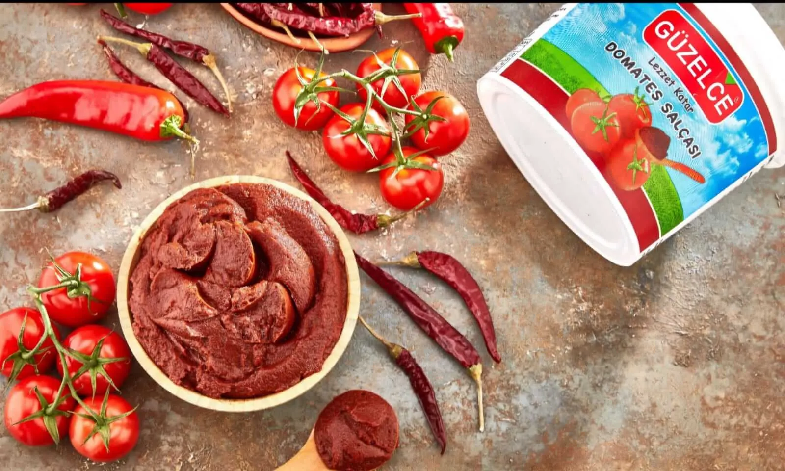 Güzelce Baharat marketi Hatay Yöresel Doğal Domates Salçası 10 Kg Kova